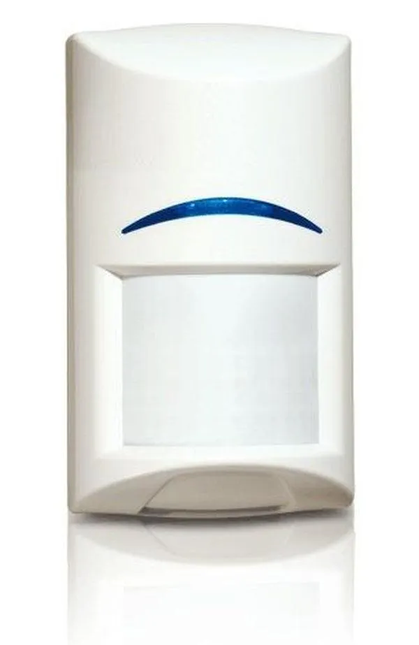 Bosch Solution 3000 Alarm System with 3 x Gen 2 TriTech Detectors  Text Code pad  IP